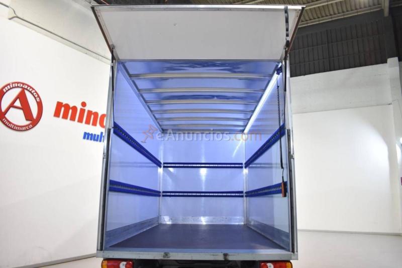 Fiat Ducato CHASIS CABINA CARROZADO PAQUETERA CAMIÓN 3500 2.3 MULTIJET 130 CV CON PLATAFORMA ELEVADORA TRAMPILLA 