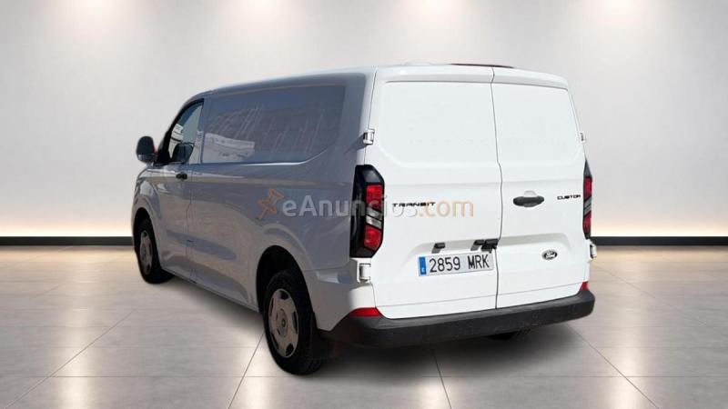 Ford Transit Custom 2.0 ECOBLUE 100KW 300 TREND VAN SWB 136 4P