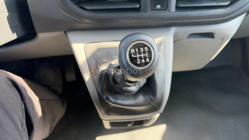 Ford Transit Custom 2.0 ECOBLUE 100KW 300 TREND VAN SWB 136 4P