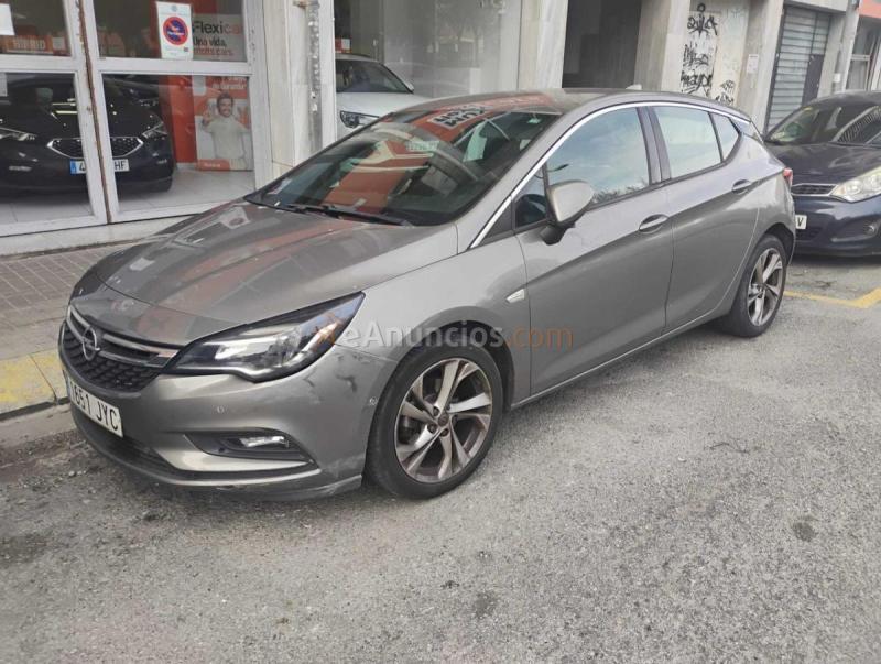 Opel Astra 1.6 CDTi 110 CV Business + 