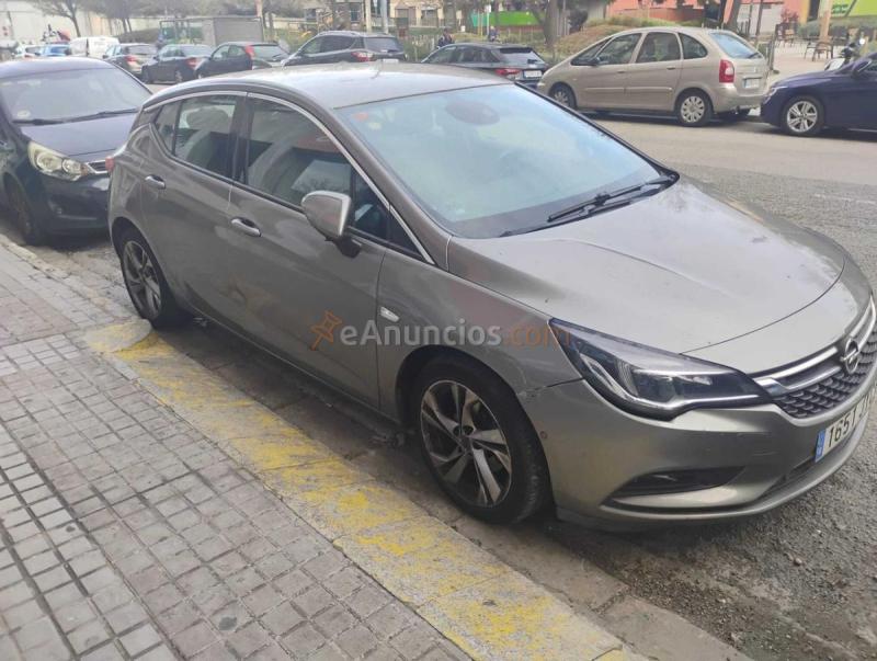 Opel Astra 1.6 CDTi 110 CV Business + 