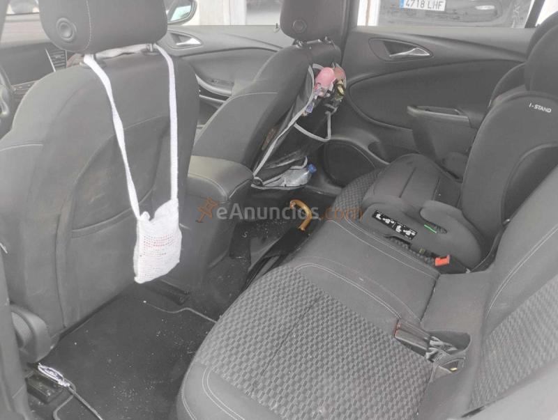 Opel Astra 1.6 CDTi 110 CV Business + 