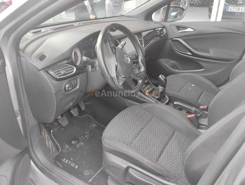 Opel Astra 1.6 CDTi 110 CV Business + 