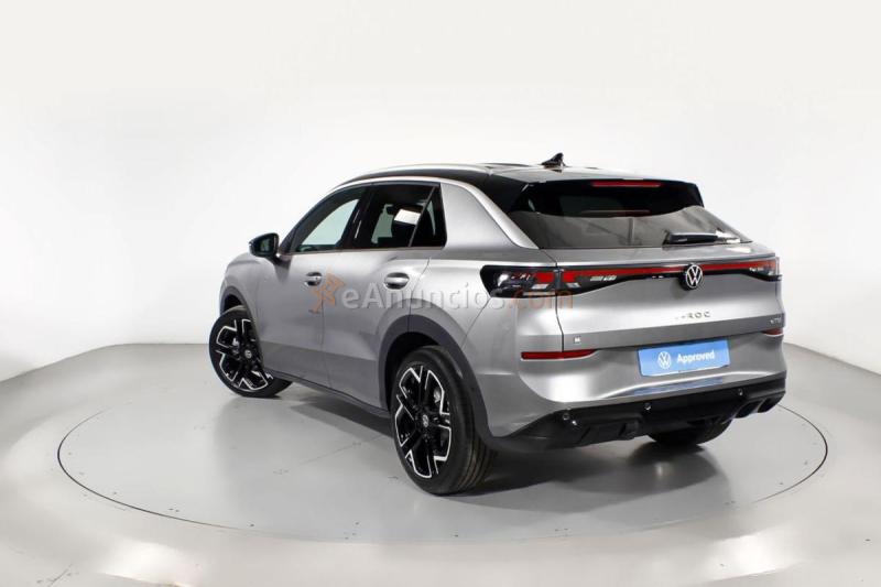 Volkswagen T-Roc 1.5 ETSI MHEV 110KW DSG R-LINE 5P