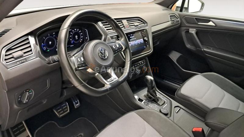 Volkswagen Tiguan TIGUAN ALLSPACE TODOTERRENO 2.0 TDI 140KW DSG 4WD SPORT 190 5P 7 Plazas