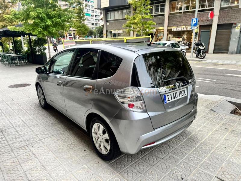 Honda Jazz 1.3 i-VTEC IMA ELEGANCE CVT
