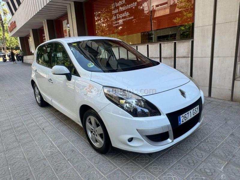 Renault Grand Scénic  Dynamique 1.5dCi 105cv 5 plazas