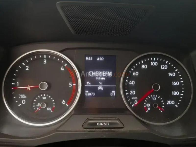 Volkswagen Crafter Furgón 35 L3H3  4Motion  Gran Volumen  Techo Alto  Desde 447€mes 
