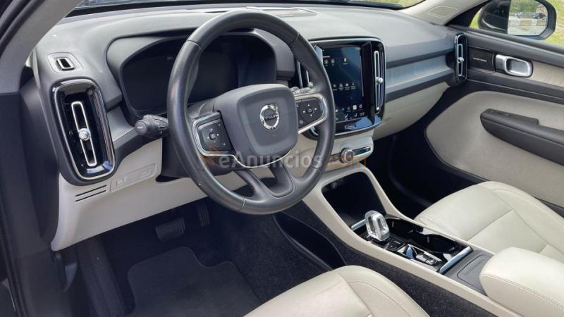 Volvo XC40 2.0 D4 INSCRIPTION AUTO 4WD 5P