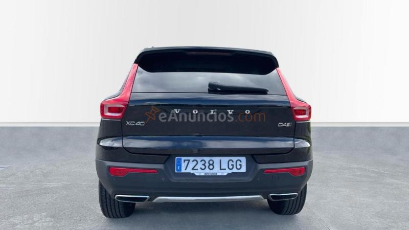 Volvo XC40 2.0 D4 INSCRIPTION AUTO 4WD 5P