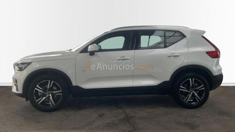 Volvo XC40 B3 MHEV CORE DCT 5P