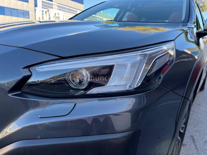 Subaru Outback 2.5i Touring CVT Lineartronic AWD