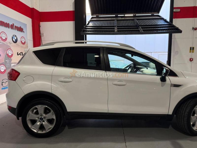 Ford Kuga Titanium S 2.0 TDCi 140 CV 4WD Ford Kuga 2.0 TDCi Titanium S 4WD, SUV diésel de 140 CV, amplio,