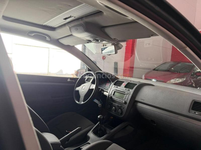 Volkswagen Golf 3p Highline 2.0 TDI 140 CV Volkswagen Golf 2.0 TDI 140 CV,