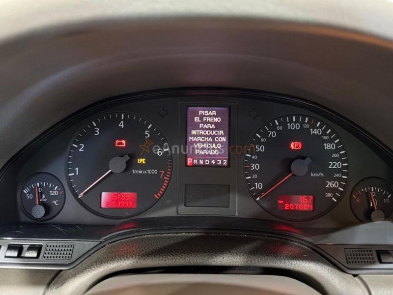 Audi a8 3.7 quattro tiptronic