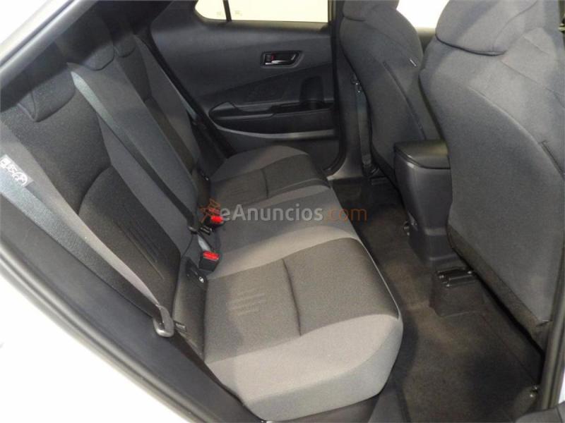 Toyota C-HR 1.8 Advance Hybrid 140