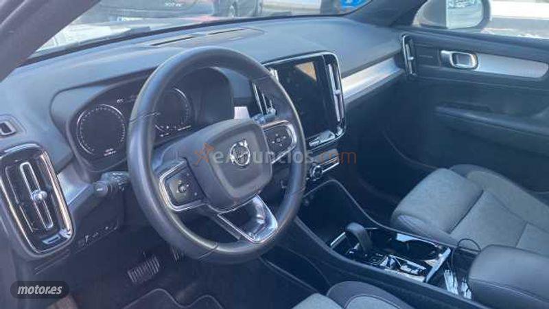 Volvo XC40 1.5 T5 RECHARGE PLUS BRIGHT DCT 5P de 2022 con 120.032 Km por 26.800 EUR. en Murcia