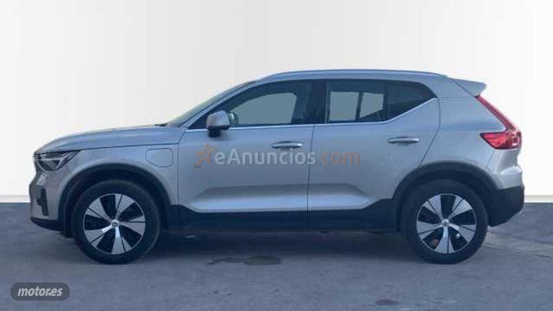 Volvo XC40 1.5 T5 RECHARGE PLUS BRIGHT DCT 5P de 2022 con 120.032 Km por 26.800 EUR. en Murcia