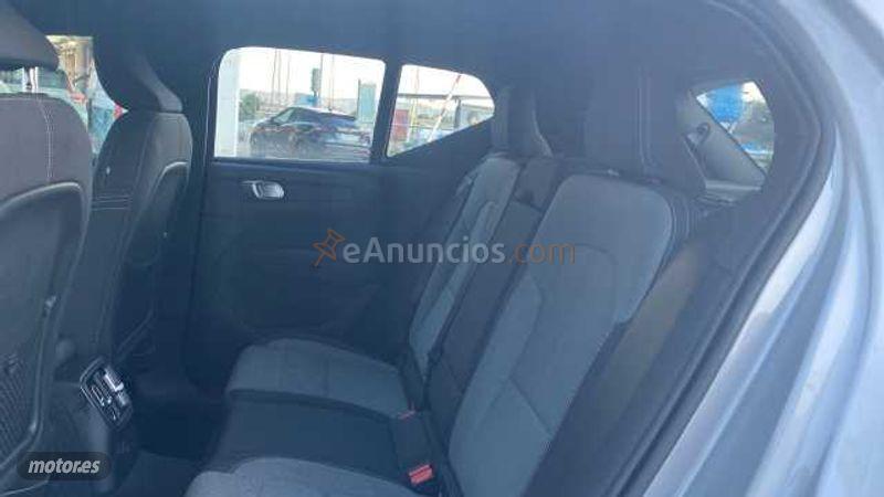 Volvo XC40 1.5 T5 RECHARGE PLUS BRIGHT DCT 5P de 2022 con 120.032 Km por 26.800 EUR. en Murcia