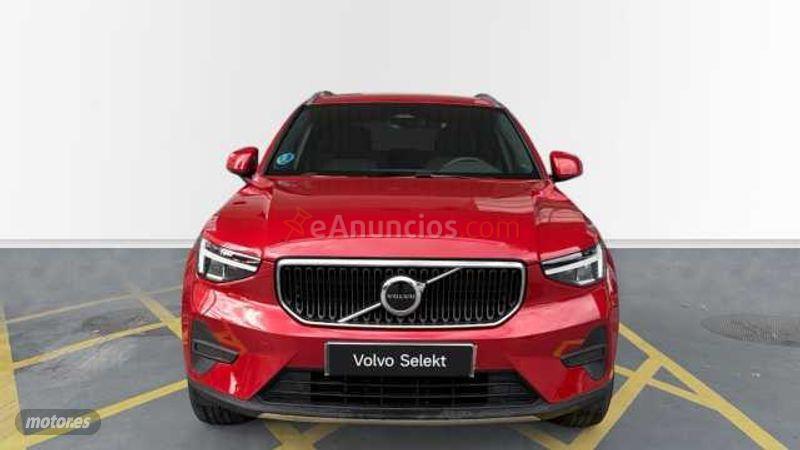 Volvo XC40 2.0 B3 CORE AUTO 5P de 2025 con 18.701 Km por 30.900 EUR. en Barcelona
