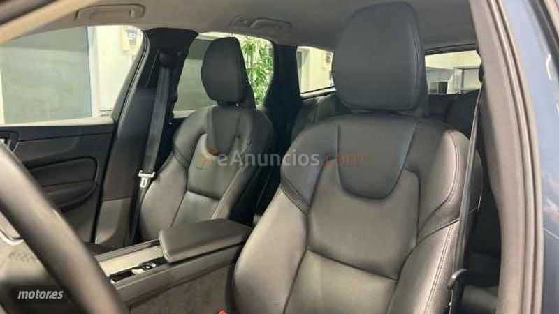 Volvo XC 60 2.0 B4 D CORE AUTO 197 CV de 2022 con 138.966 Km por 31.900 EUR. en A Coruna