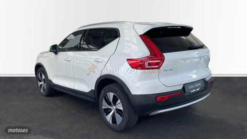 Volvo XC40 B3 MHEV CORE DCT 5P de 2026 con 29.015 Km por 34.400 EUR. en Guipuzcoa