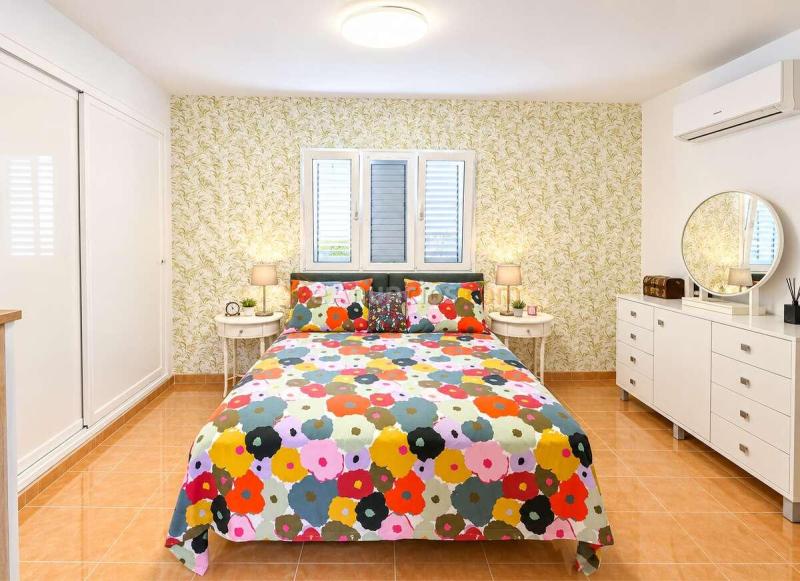 Impecable duplex con plaza de garaje y trastero