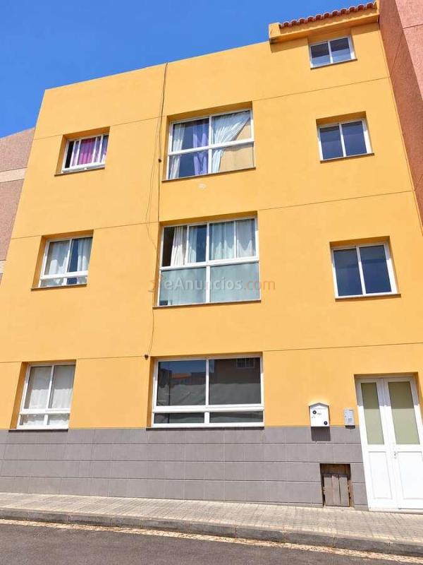Oportunidad de inversión: piso de 67 m con 2 dormitorios y 1 baño, actualmente alquilado. Ideal para inversores.