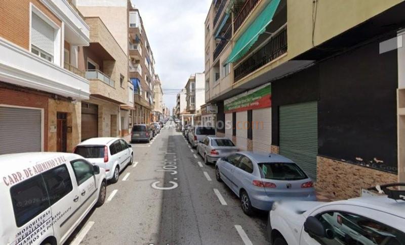 Alquiler local oficina 130 m2 Torrevieja