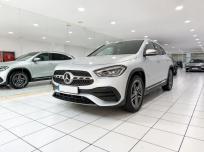 Mercedes GLA 250 e con tecnología híbrida EQ