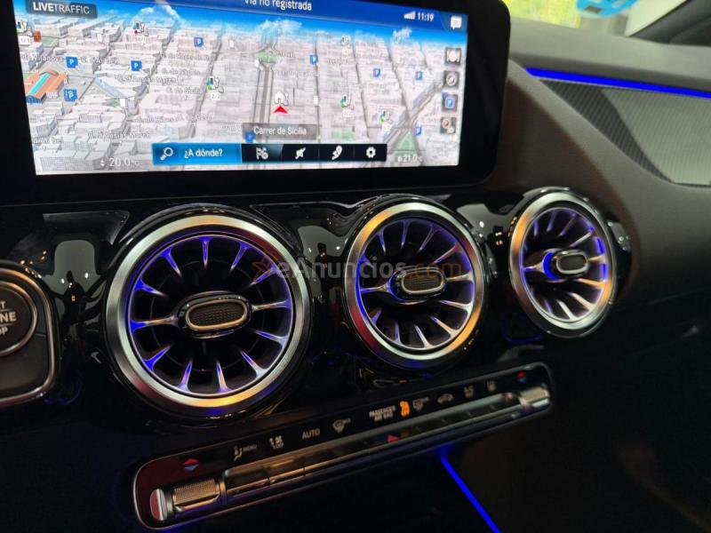 Mercedes GLA 250 e con tecnología híbrida EQ
