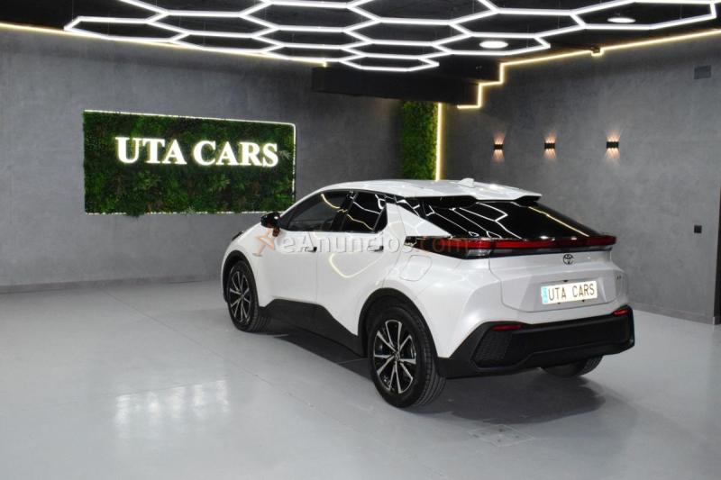 Toyota C-HR HYBRID ADVANCE 1.8 140CV E-CVT