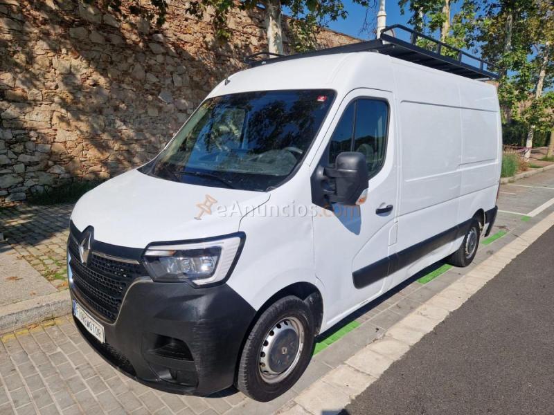 Renault Master L2H2 135 CV 3300 TALLER CON BACA Y ENGANCHE