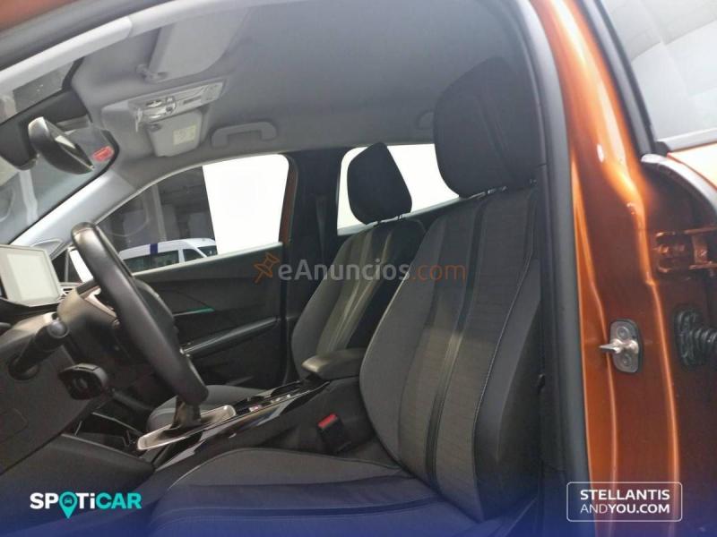 Peugeot 2008   Puretech 100 S&S BVM6 Allure