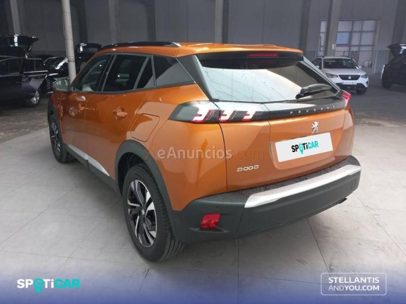 Peugeot 2008   Puretech 100 S&S BVM6 Allure