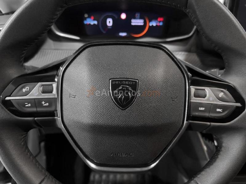 Peugeot 208 1.2 100CV Allure