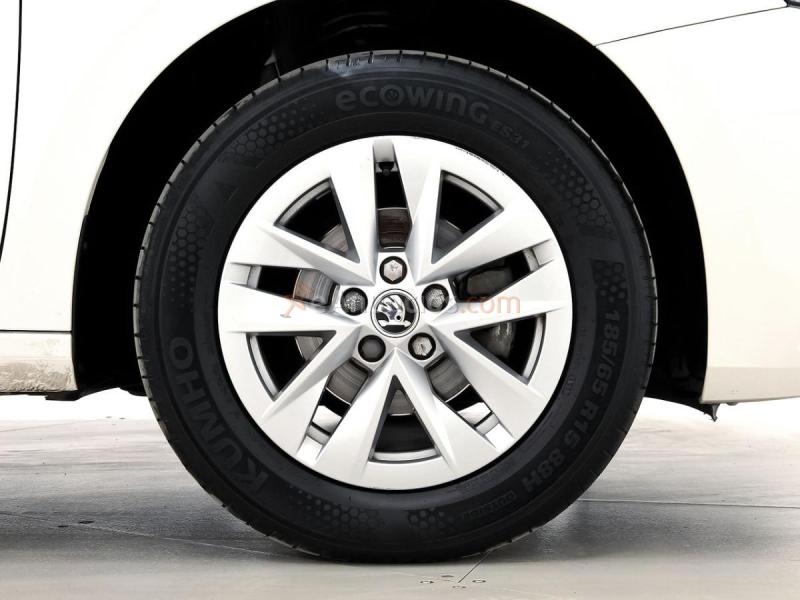Skoda Fabia 1.0 MPI 59KW (80CV) Essence