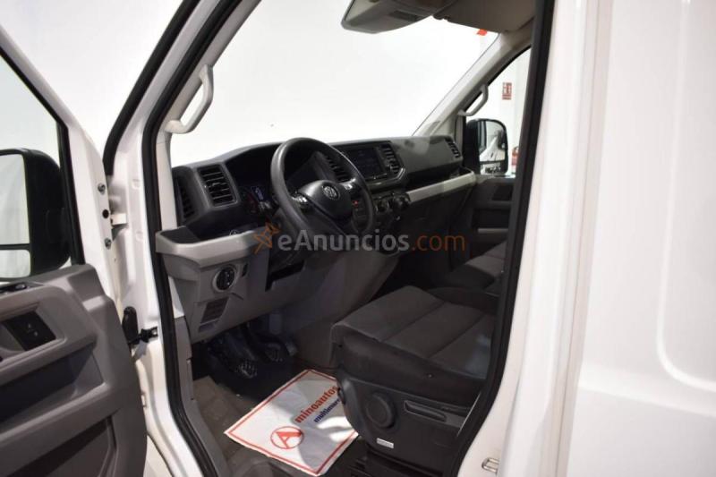 Volkswagen Crafter FURGÓN 35 L4H3 2.0 TDI 140 CV FWD 