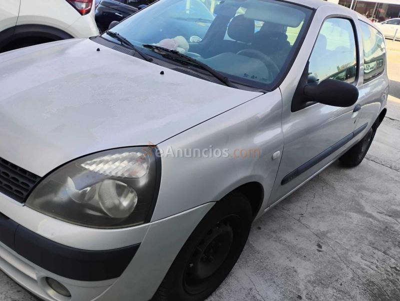 Renault Clio Authentique 1.2 