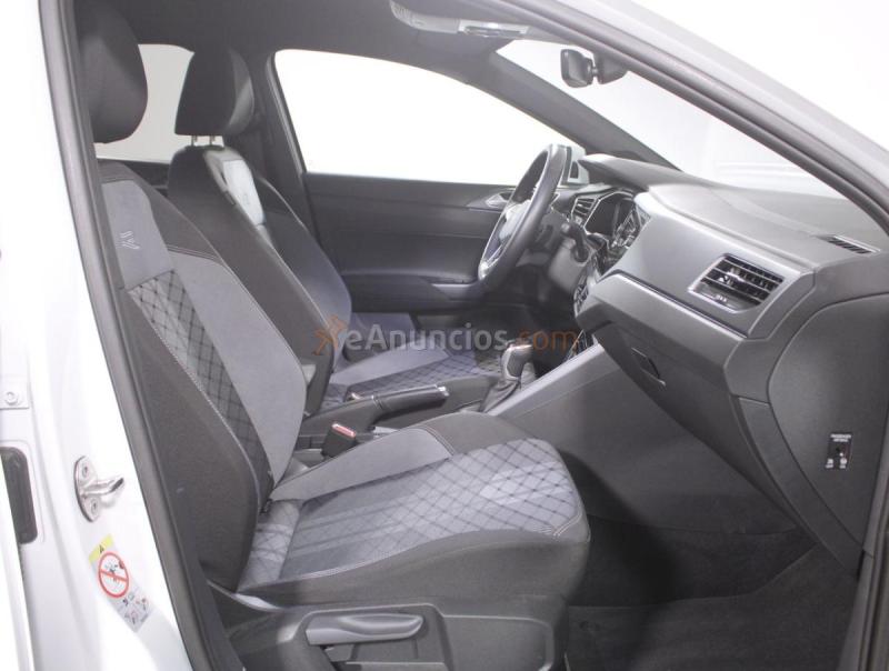 Volkswagen Taigo 1.5 TSI 110KW DSG R-LINE 5P