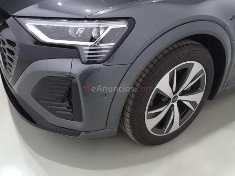Audi Q8 e-tron S line 55 quattro 300 kW (408 CV)