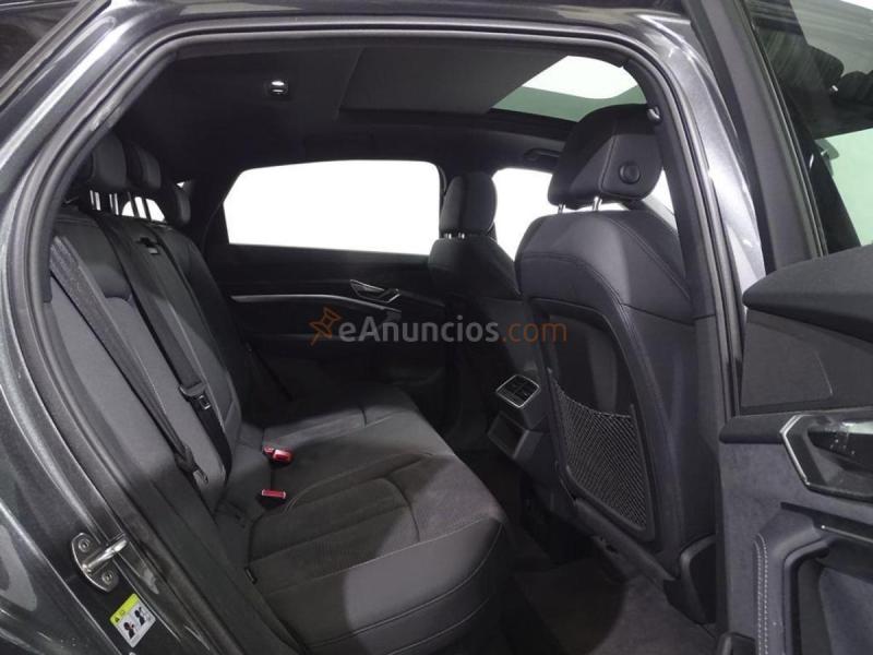 Audi Q8 e-tron S line 55 quattro 300 kW (408 CV)