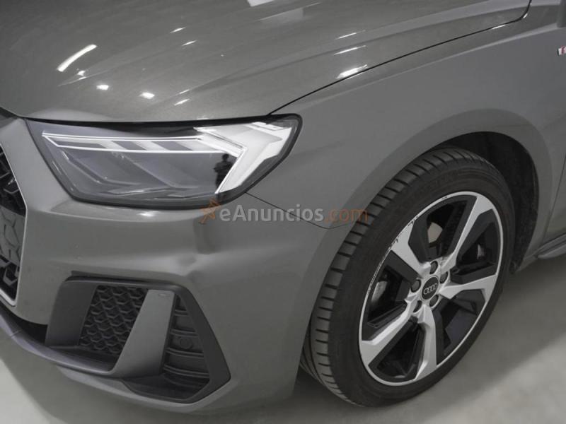 Audi A1 Adrenalin 30 TFSI 81 kW (110 CV)