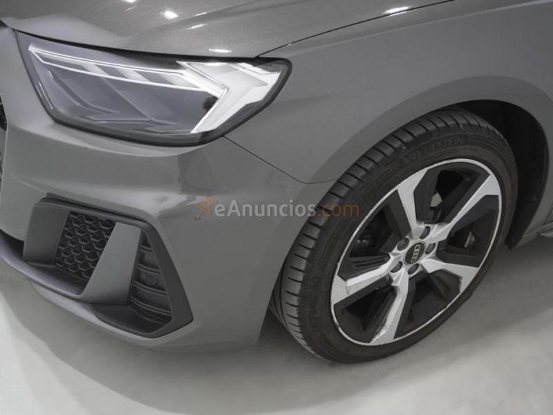 Audi A1 Adrenalin edition 30 TFSI 81 kW (110 CV) S tronic