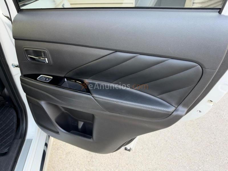 Mitsubishi Outlander 2.4 PHEV Kaiteki+ Auto 4WD