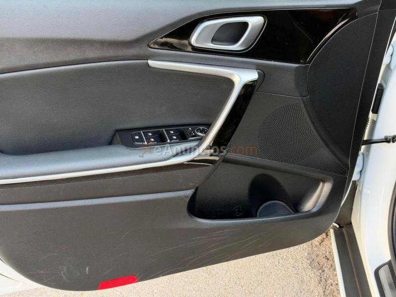 Kia XCeed 1.5 MHEV GT-line 103kW (140CV)) DCT