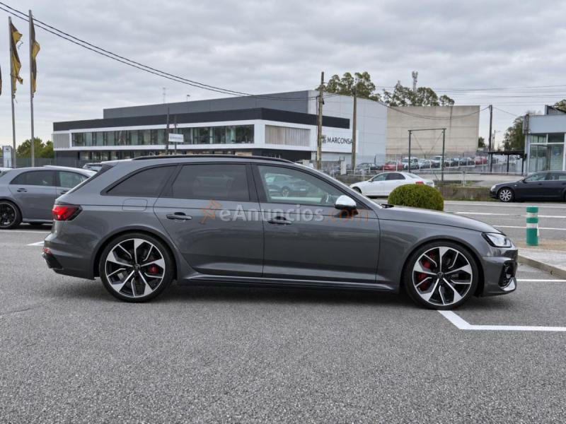 Audi A4 RS4 Avant 