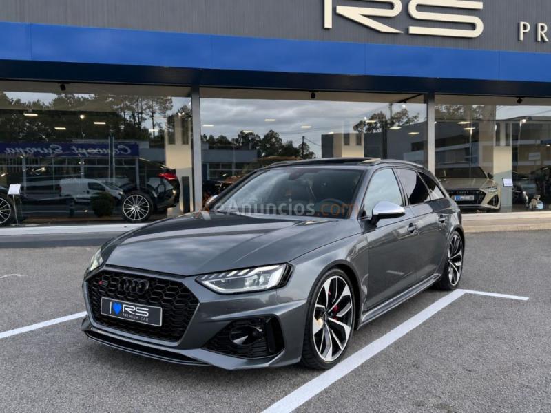 Audi A4 RS4 Avant 