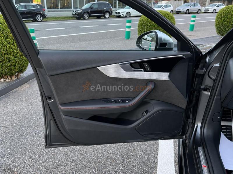 Audi A4 RS4 Avant 