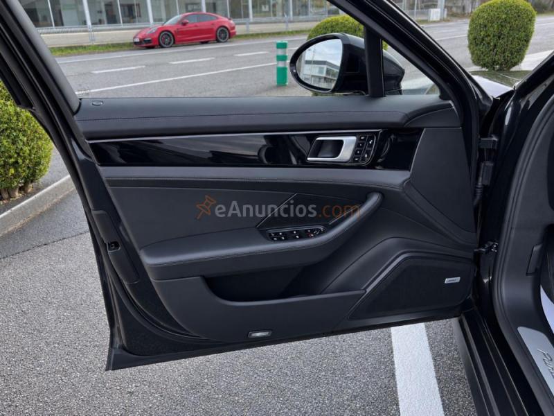 Porsche Panamera 4 E-Hybrid Sport Turismo 